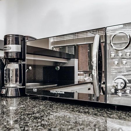 Interior-Designer Apartment With 2 Terraces 런던 외부 사진